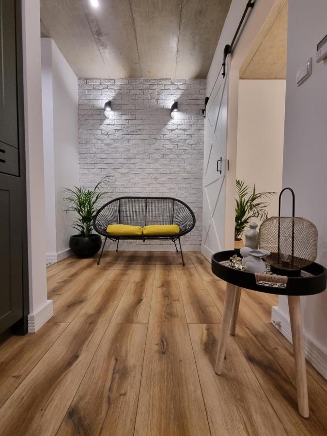Apartament Wyspianski Sanok Luaran gambar